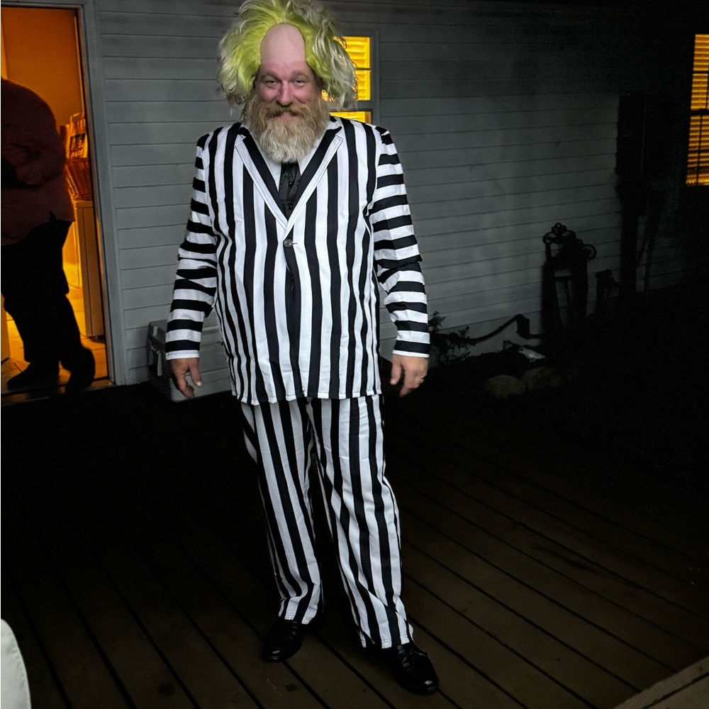 Beetlejuice Suit - Black and White Striped - Mens Size 3X
